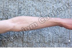 Forearm Man White Average